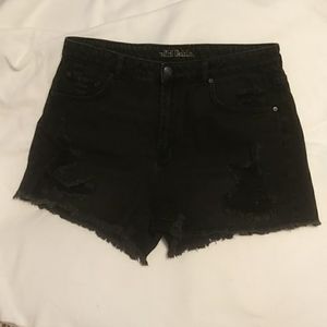New Fable Womens Jean Shorts. Size 14. Color Black.
